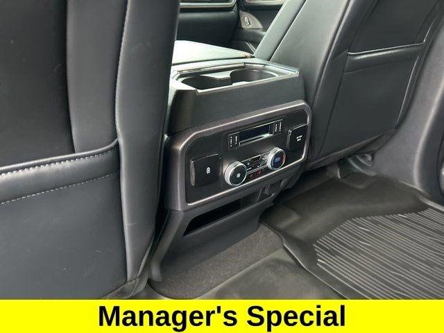 Ford Expedition Platinum 4WD 2023