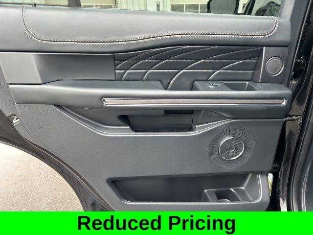 Ford Expedition Platinum 4WD 2023