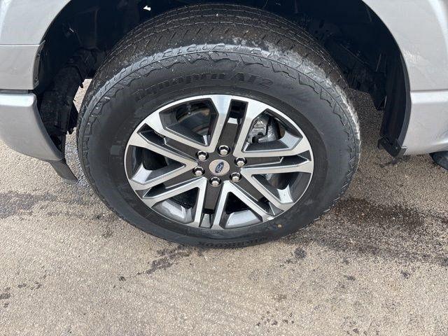 Ford F-150 XL SuperCrew 4WD 2023