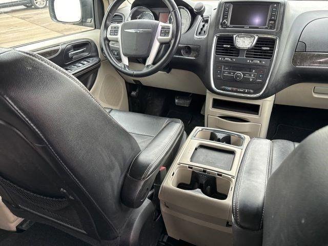 Chrysler Town & Country  2016