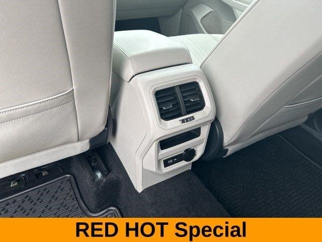 Volkswagen Tiguan  2024