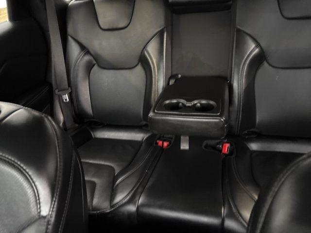 Jeep Cherokee Latitude Lux 4WD 2021