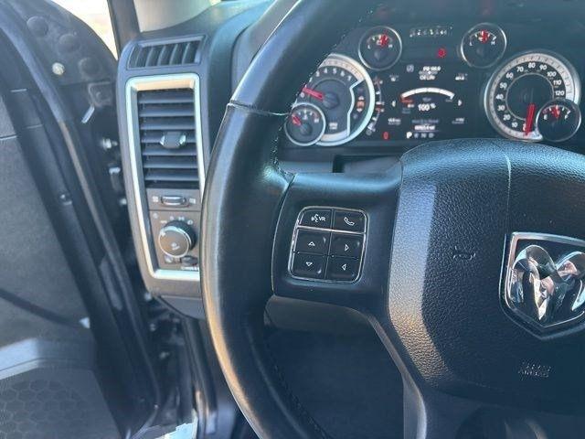 RAM 1500 Big Horn Crew Cab 4WD 2018