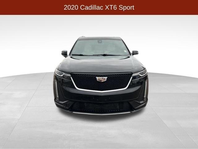 Cadillac XT6  2020