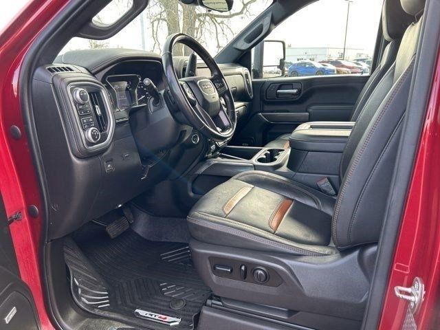 GMC Sierra 2500HD AT4 Crew Cab 4WD 2020