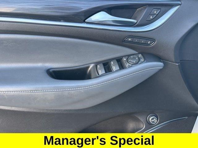 Buick Enclave  2024