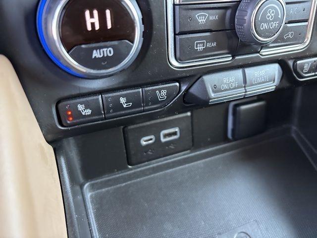 Chevrolet Tahoe  2022