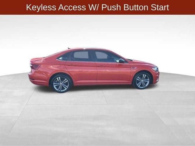 Volkswagen Jetta  2021