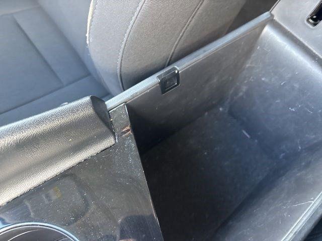 Hyundai Elantra  2023