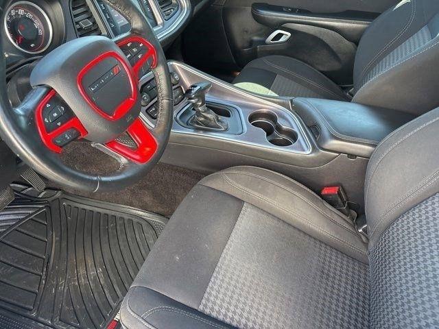 Dodge Challenger  2016