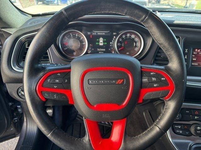 Dodge Challenger  2016