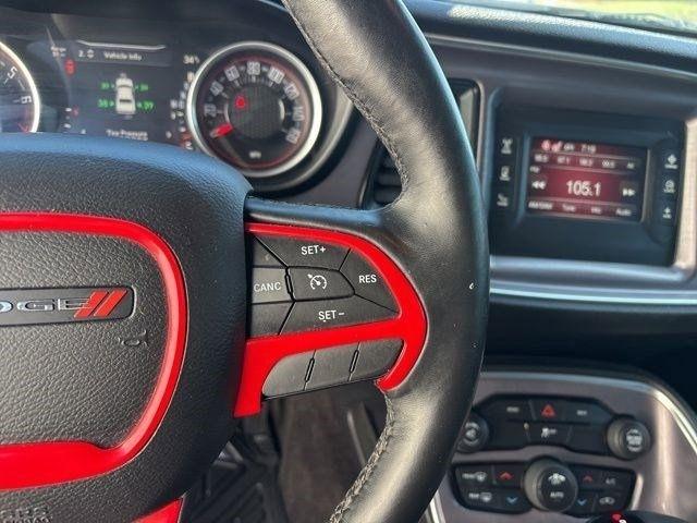 Dodge Challenger  2016