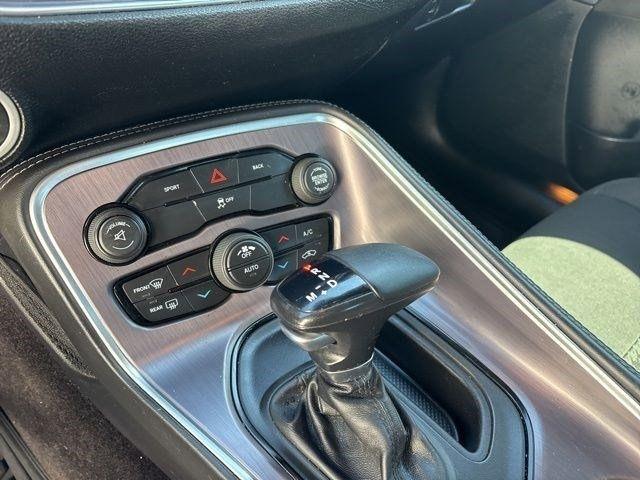 Dodge Challenger  2016