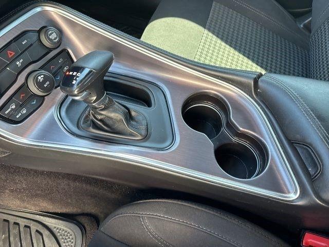 Dodge Challenger  2016