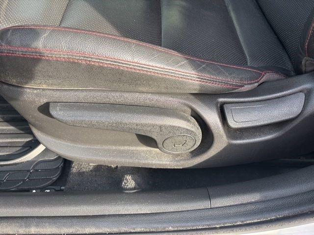 Hyundai Elantra  2018