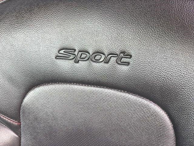 Hyundai Elantra  2018