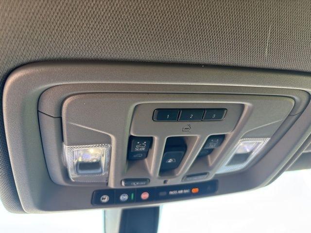 Chevrolet Silverado 1500  2021