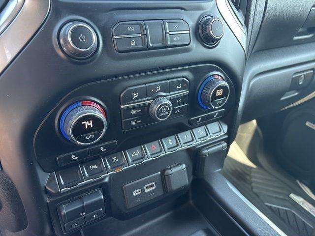 Chevrolet Silverado 1500  2021