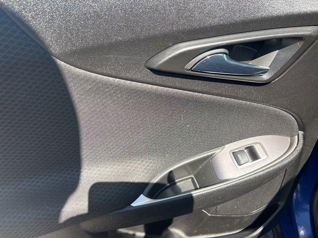 Chevrolet Malibu  2023