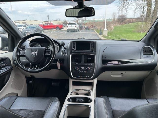 Dodge Grand Caravan  2020