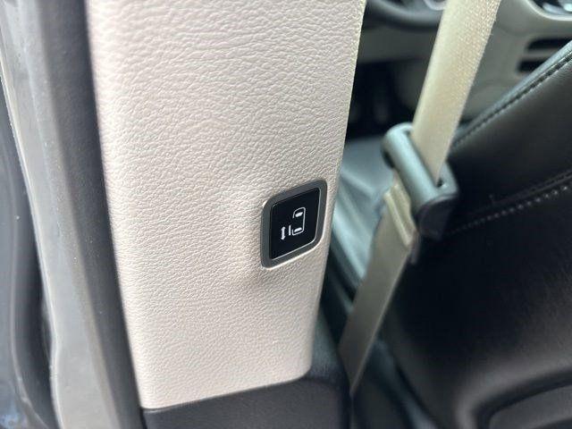 Chrysler Pacifica  2023