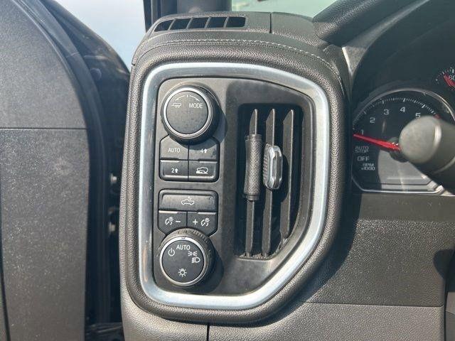 Chevrolet Silverado 1500  2021