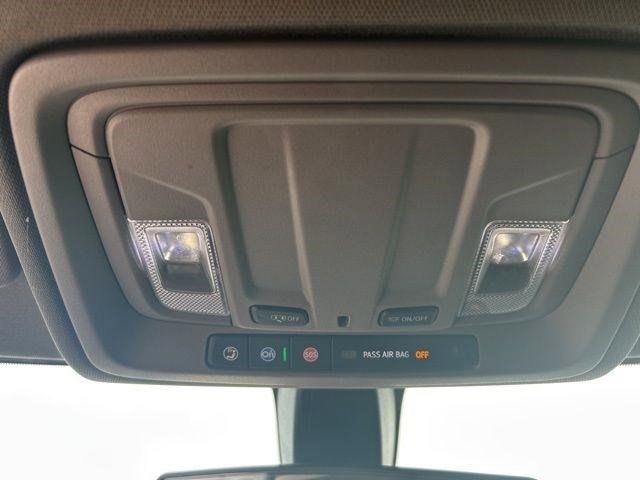 Chevrolet Silverado 1500  2021