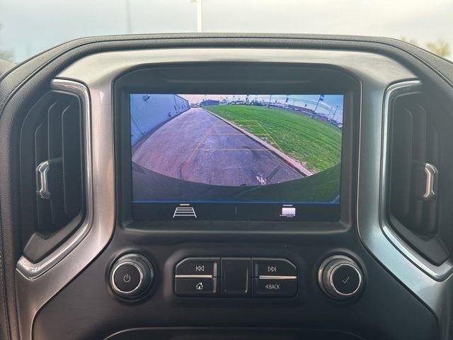 Chevrolet Silverado 1500  2021