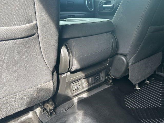 Chevrolet Silverado 1500  2021