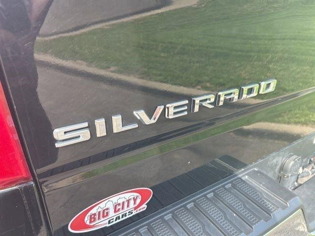 Chevrolet Silverado 1500  2021