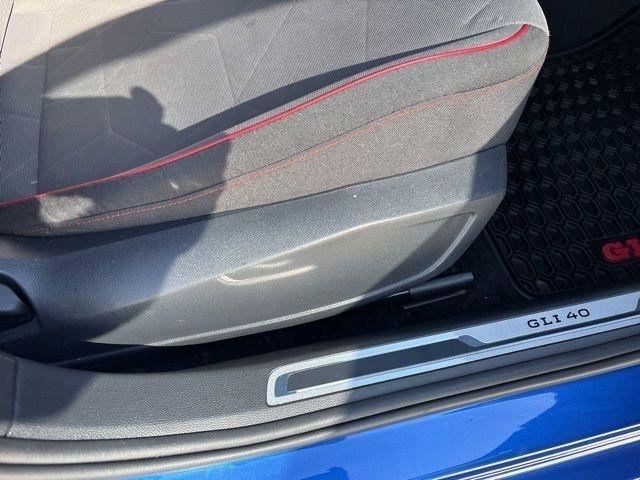 Volkswagen Jetta  2024