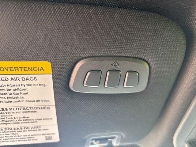 Ford Explorer  2025