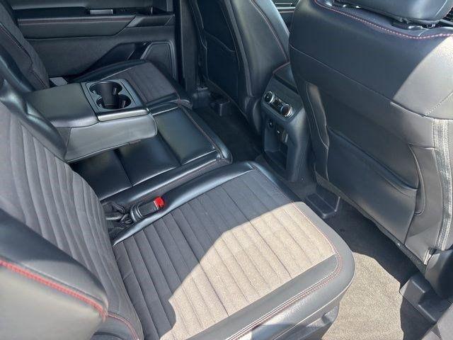 Ford Explorer  2025