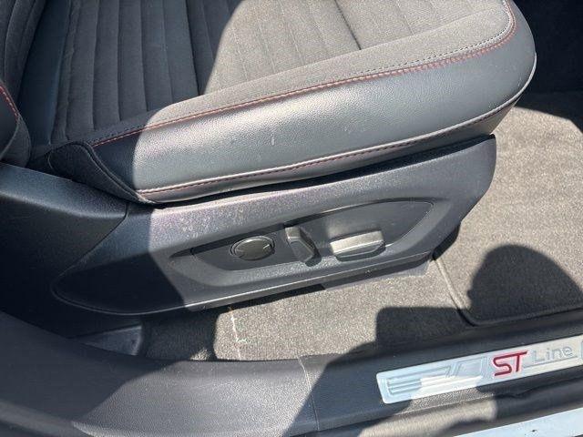 Ford Explorer  2025