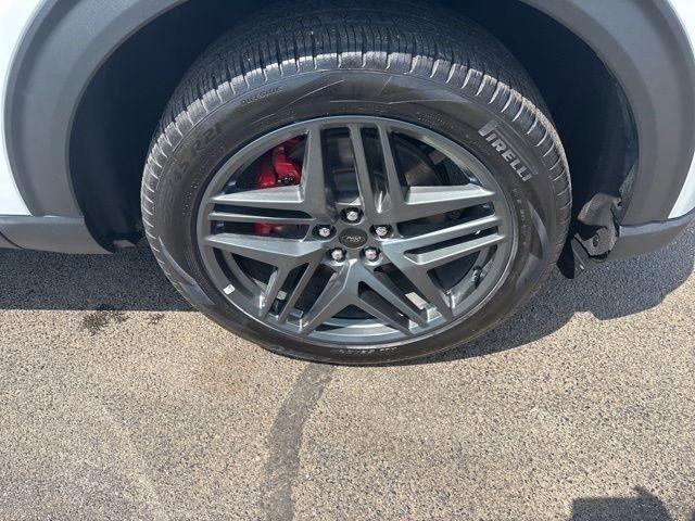 Ford Explorer  2025