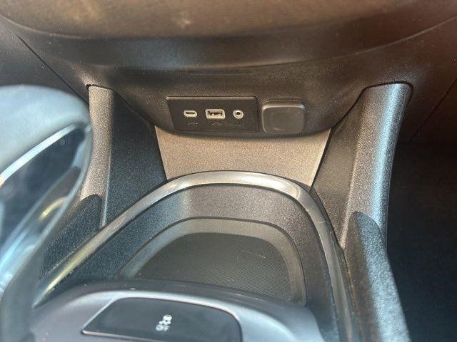 Chevrolet Malibu  2023