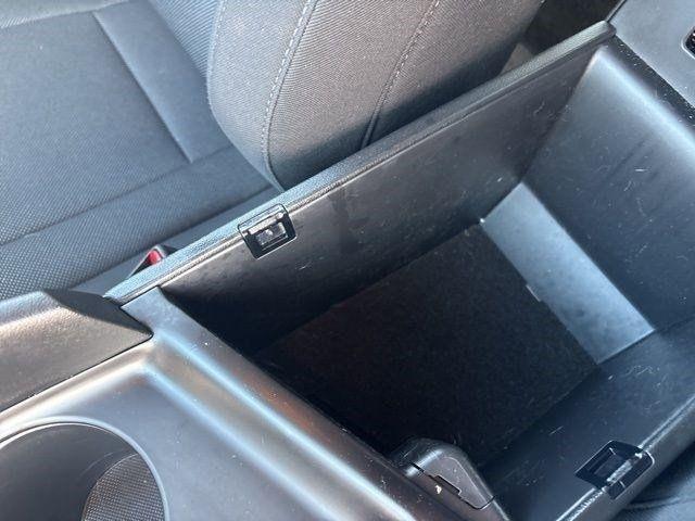 Hyundai Elantra  2025