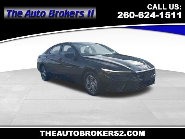 Hyundai Elantra  2025