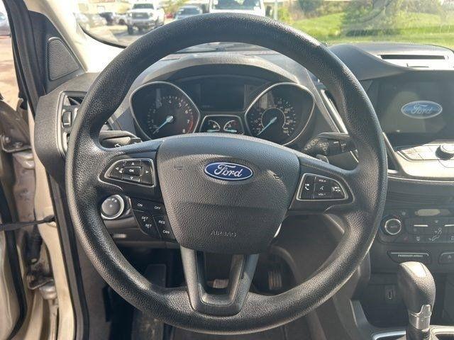 Ford Escape  2017
