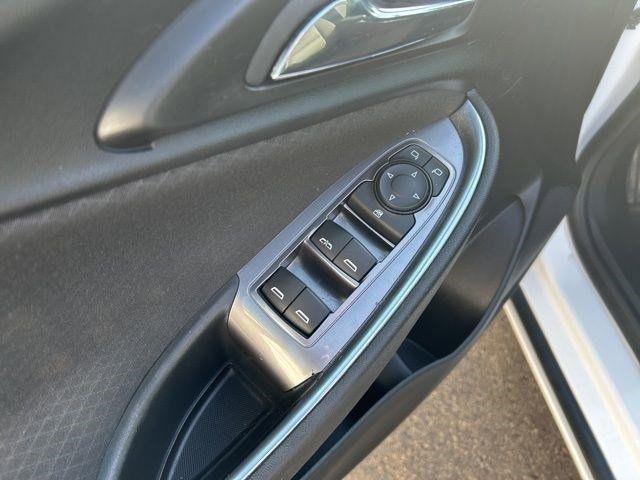 Chevrolet Malibu  2020