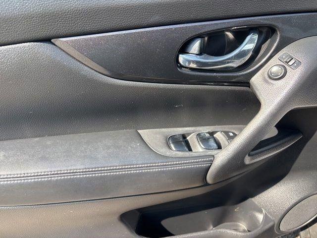 Nissan Rogue  2017