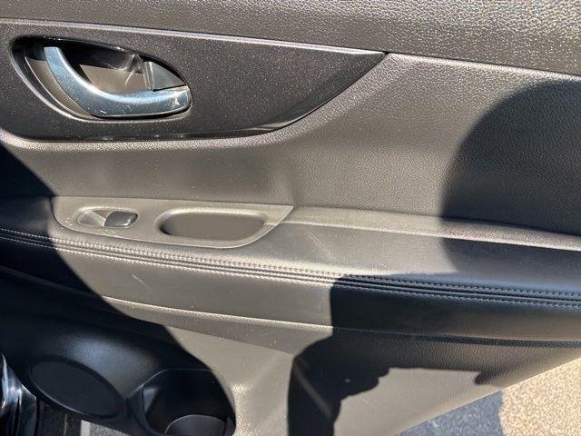 Nissan Rogue  2017