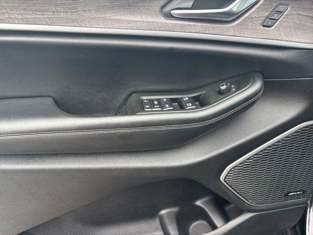 Jeep Grand Cherokee  2021