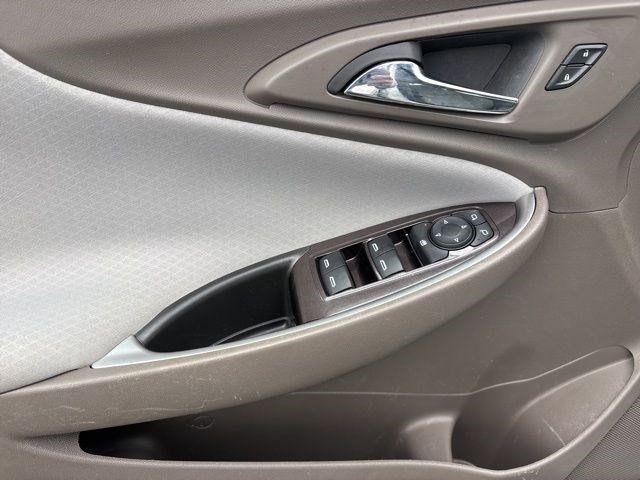 Chevrolet Malibu  2022
