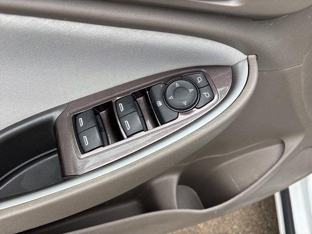 Chevrolet Malibu  2022