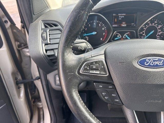 Ford Escape  2017
