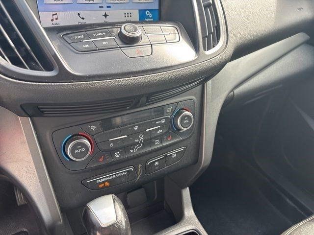 Ford Escape  2017