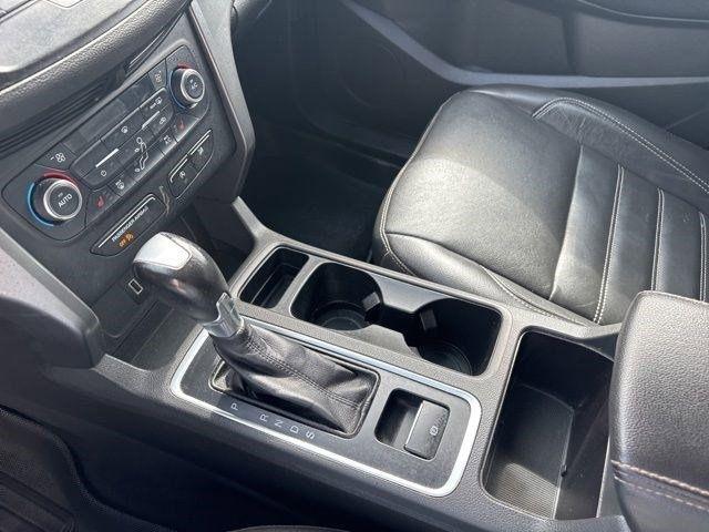 Ford Escape  2017