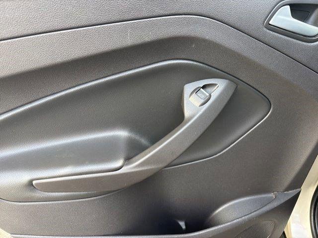 Ford Escape  2017