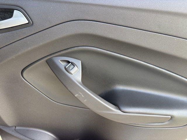 Ford Escape  2017